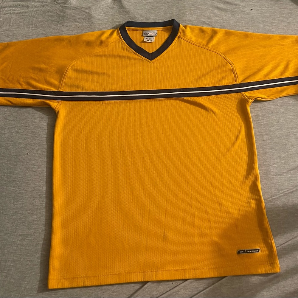 Vintage Reebok Top